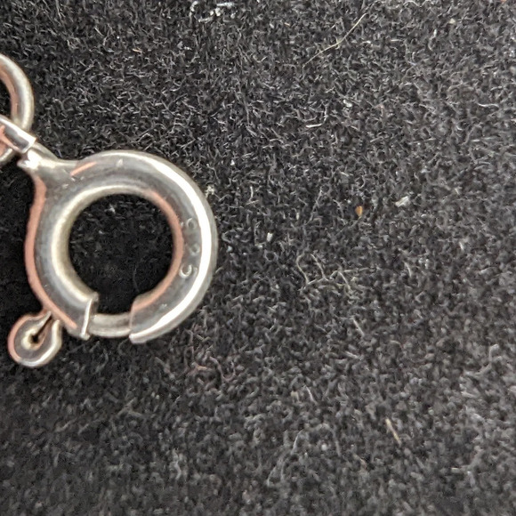 Vintage  sterling bracelet - Picture 2 of 4